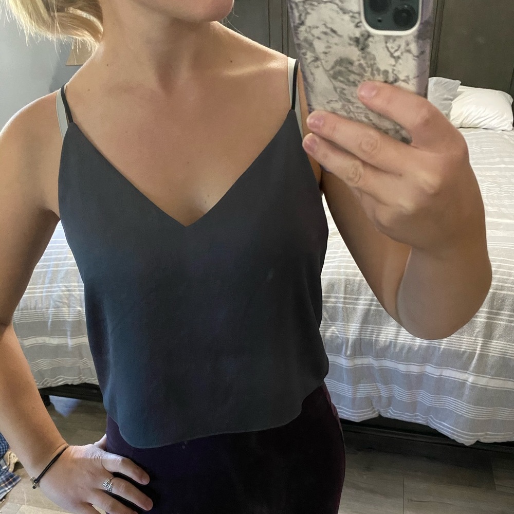 Express v neck reversible cropped tank NWOT